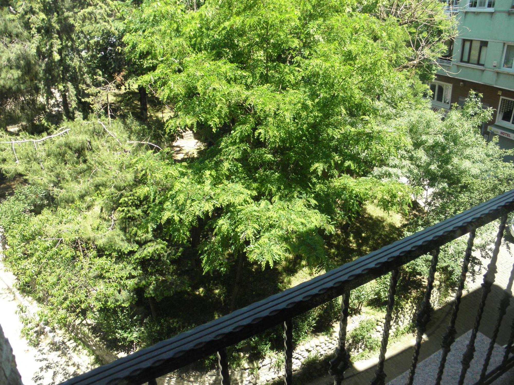 Omar Sultan Park Otel *